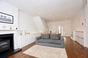 Reception room- click for photo gallery